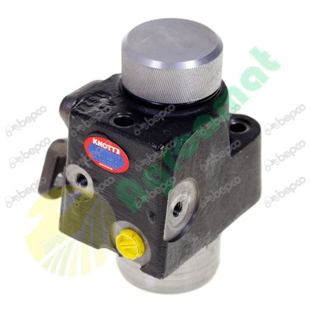 MASTER BRAKE CYLINDER 
