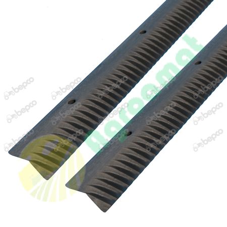 RASP BARS PAIR RH L. 800 mm - 4 SQUARE HOLES IN SMOOTH SIDE