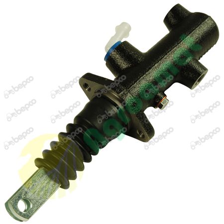 MASTER BRAKE CYLINDER 