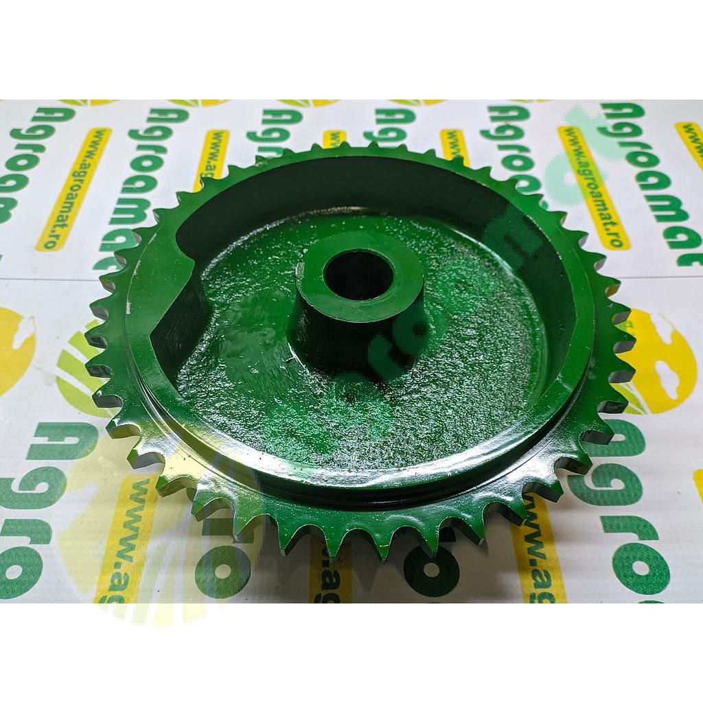 Pinion z44 E19965