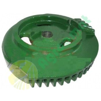 Pinion antrenare