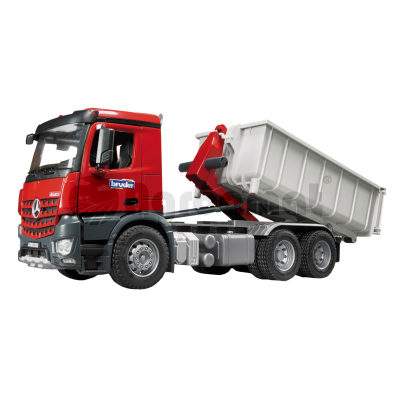 Camion cu container rotund