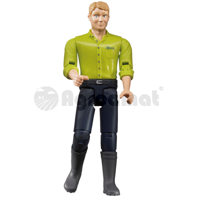 Barbat cu ten masliniu si pantaloni albastri inchis