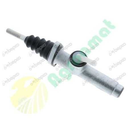 MASTER BRAKE CYLINDER 