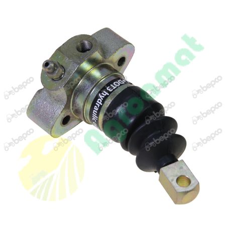 MASTER BRAKE CYLINDER 