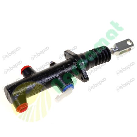 MASTER BRAKE CYLINDER 