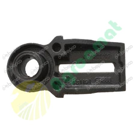 FENDER MOUNTING BRACKET 